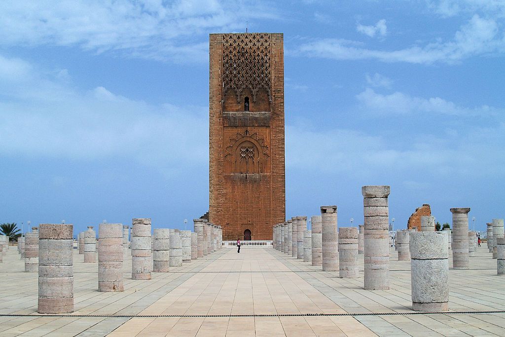 Torre Hasan, alminar de la mezquita mandada construir por sultán almohade Yaqub Al-Mansur (siglo XII) en Rabat. © Quentin Drèze